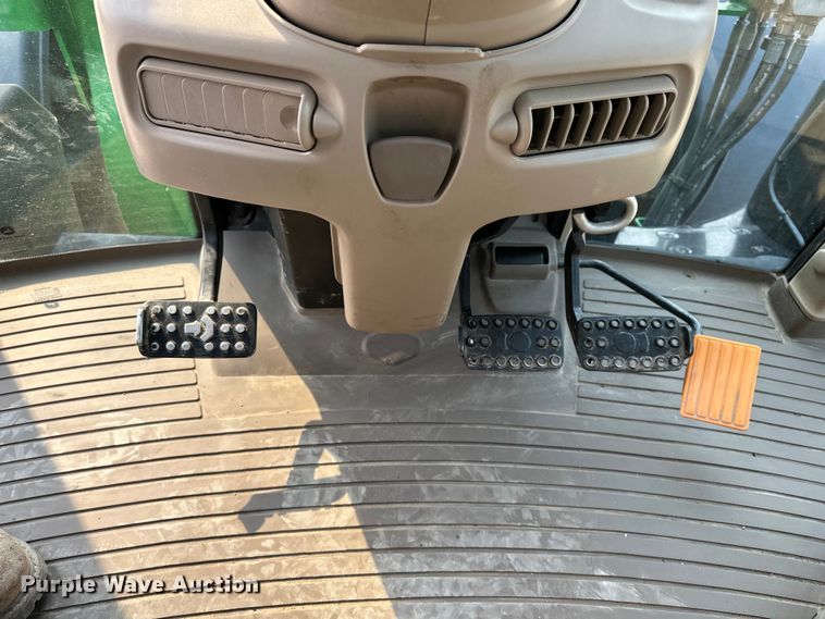 image for item DQ7757 2020 John Deere 6155M MFWD tractor