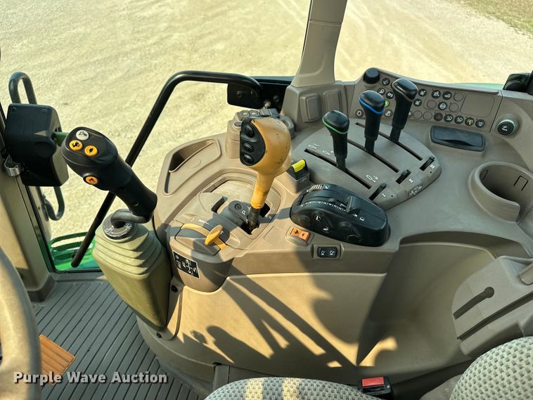 image for item DQ7757 2020 John Deere 6155M MFWD tractor