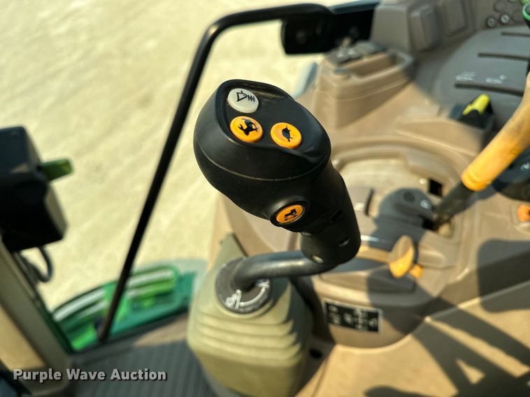 image for item DQ7757 2020 John Deere 6155M MFWD tractor