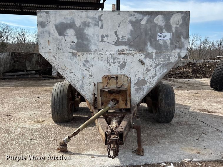 image for item DT0110 Dempsey spreader