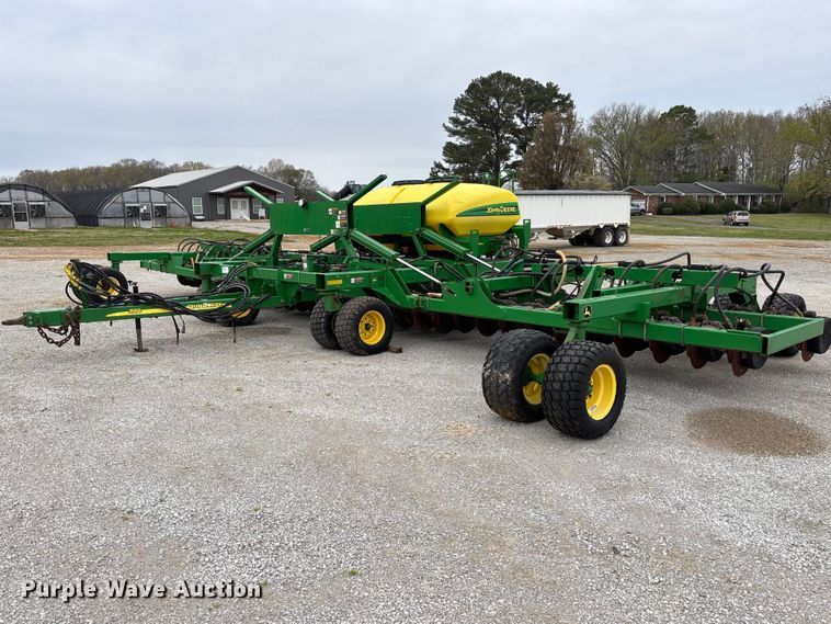 2005 John Deere 1890