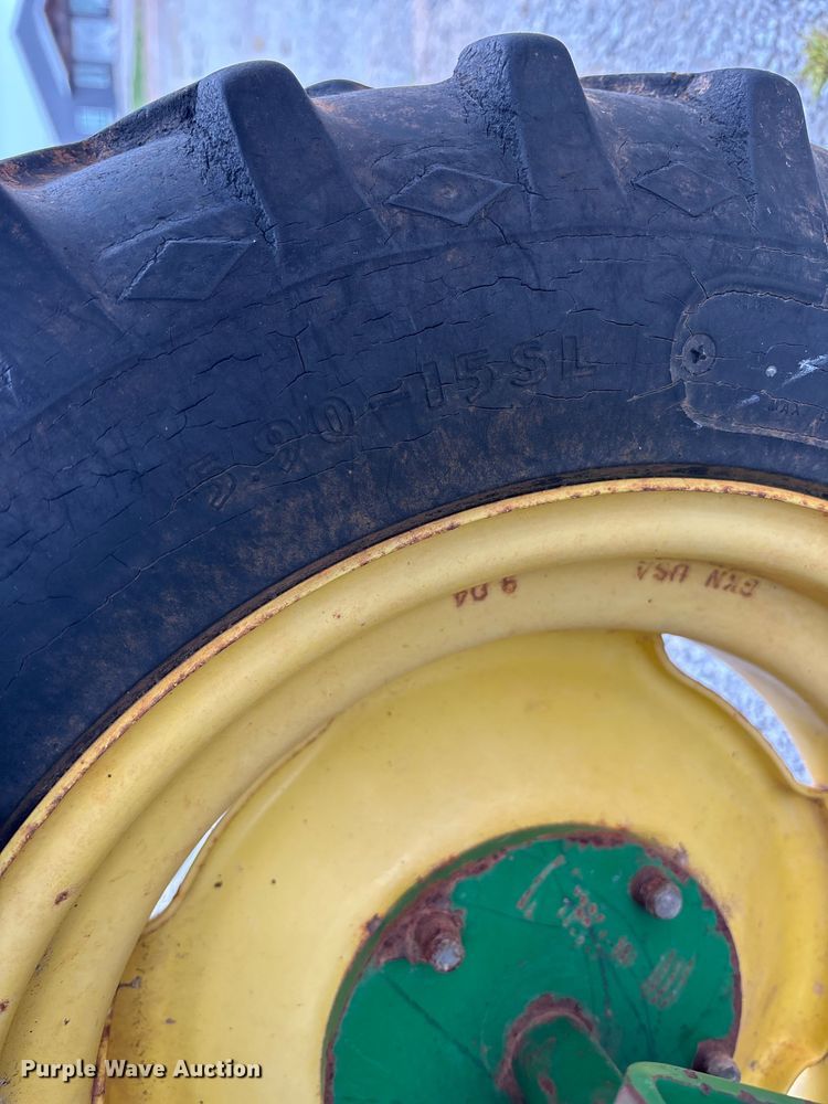 image for item DU0413 2005 John Deere 1890 air seeder