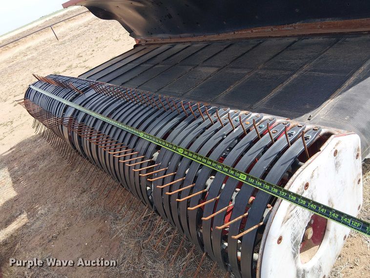 image for item DU3120 H&S Tri-Flex 6135 hay merger