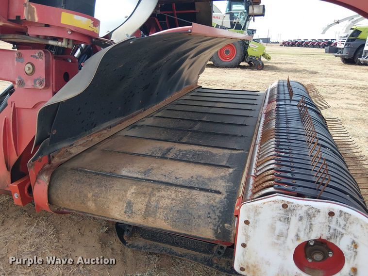 image for item DU3120 H&S Tri-Flex 6135 hay merger