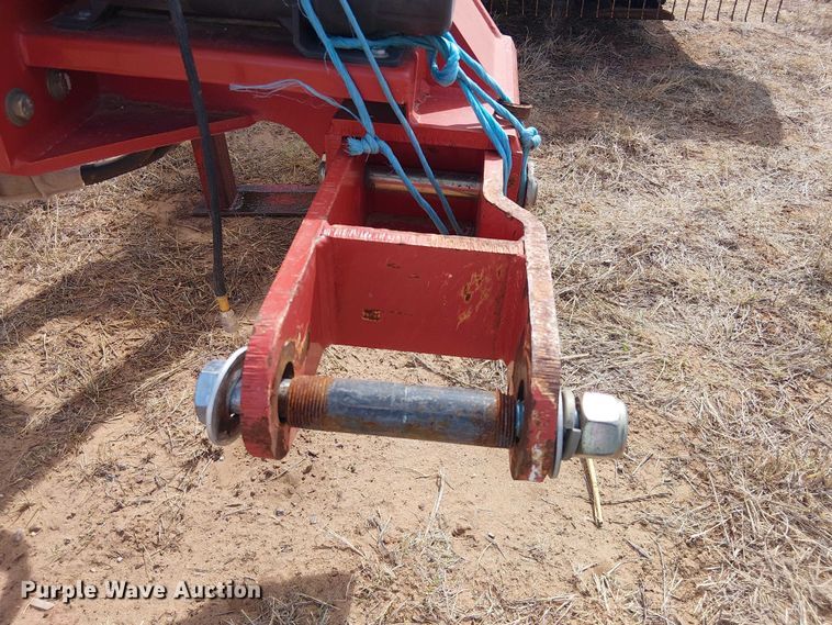 image for item DU3120 H&S Tri-Flex 6135 hay merger