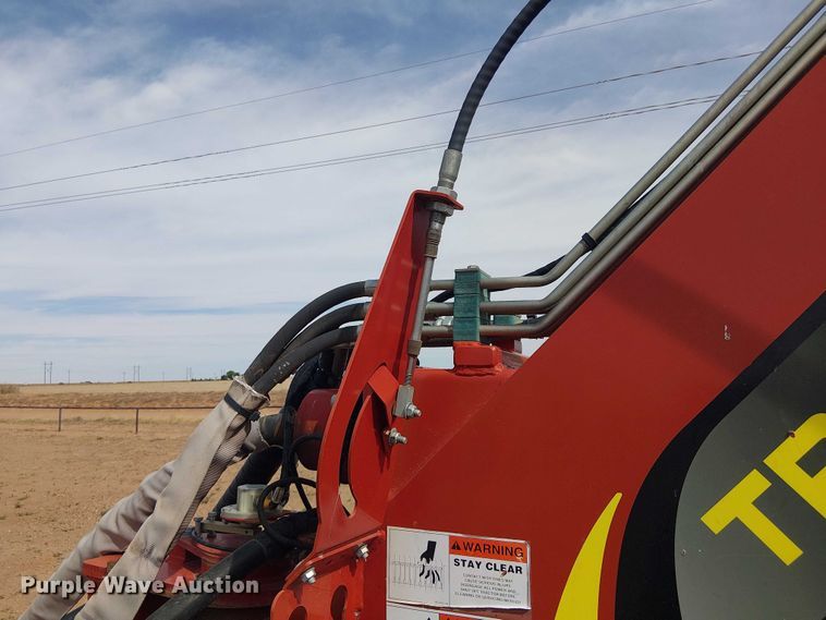 image for item DU3120 H&S Tri-Flex 6135 hay merger