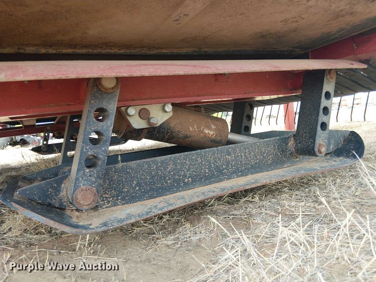 image for item DU3120 H&S Tri-Flex 6135 hay merger