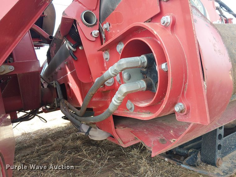 image for item DU3120 H&S Tri-Flex 6135 hay merger