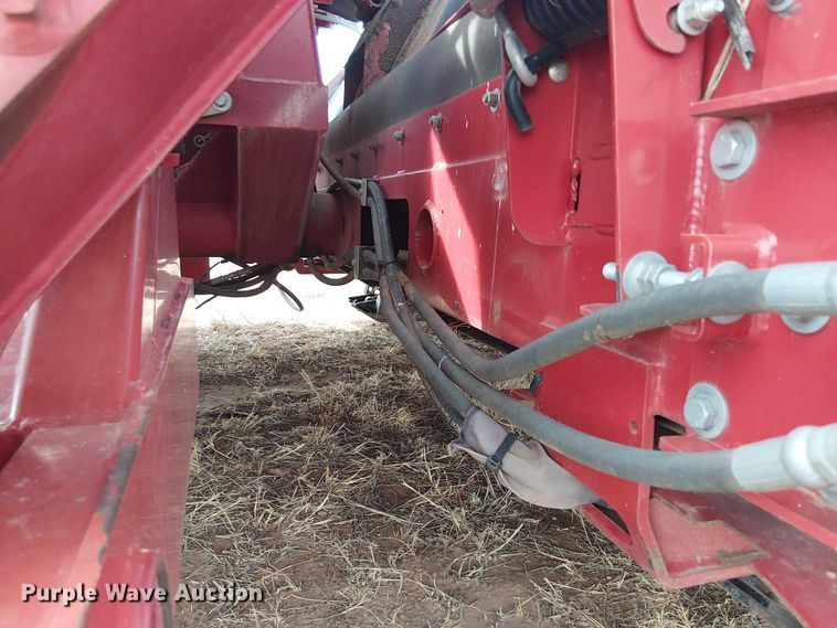 image for item DU3120 H&S Tri-Flex 6135 hay merger