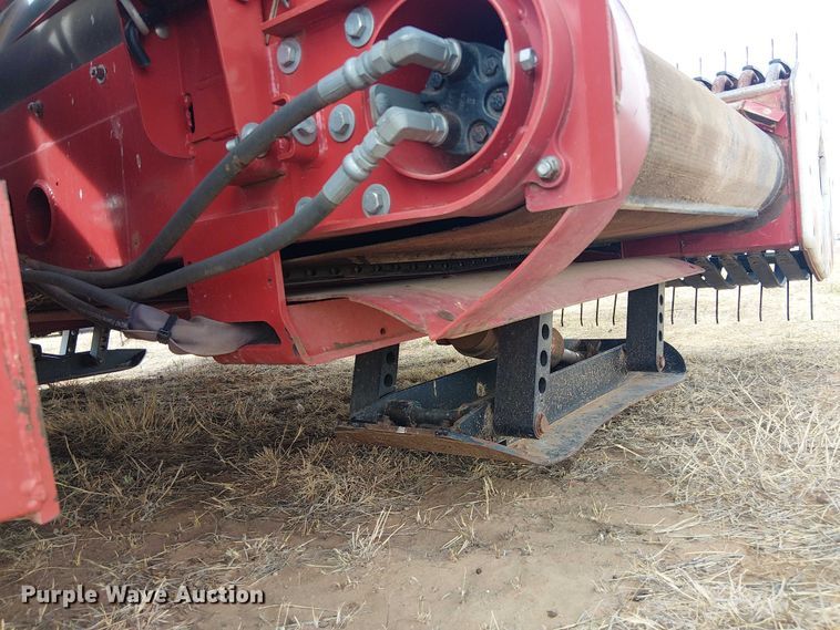 image for item DU3120 H&S Tri-Flex 6135 hay merger