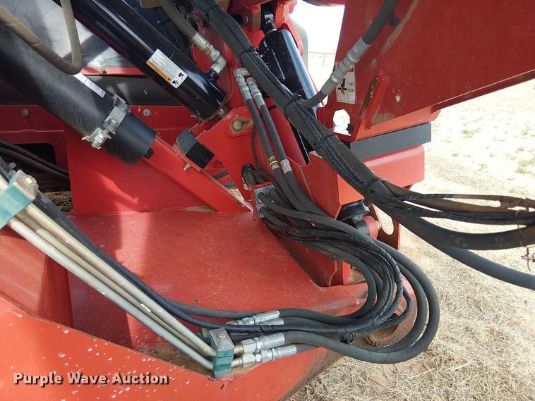 image for item DU3120 H&S Tri-Flex 6135 hay merger