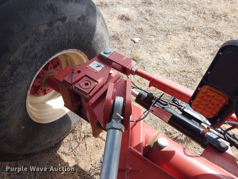 image for item DU3120 H&S Tri-Flex 6135 hay merger