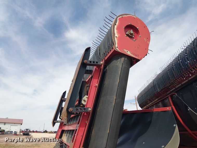 image for item DU3120 H&S Tri-Flex 6135 hay merger