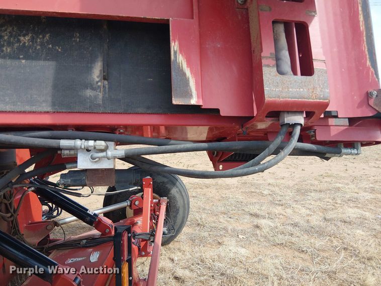 image for item DU3120 H&S Tri-Flex 6135 hay merger