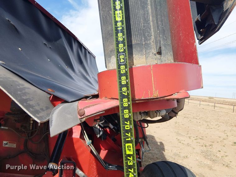 image for item DU3120 H&S Tri-Flex 6135 hay merger