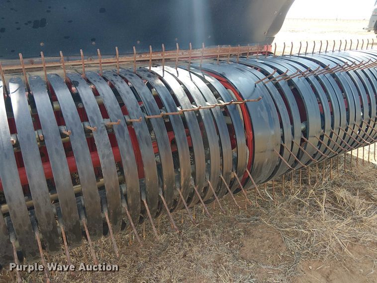 image for item DU3120 H&S Tri-Flex 6135 hay merger