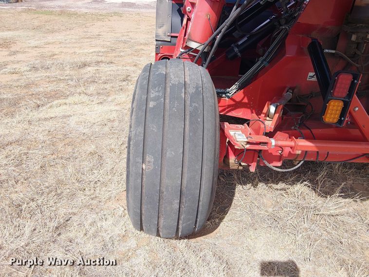 image for item DU3120 H&S Tri-Flex 6135 hay merger