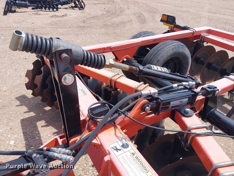 image for item DU3121 2020 Land Pride DH3512 disk
