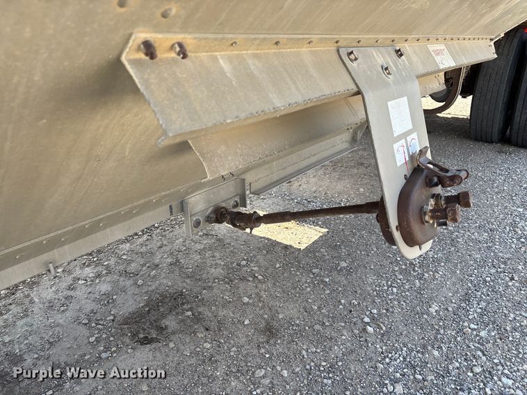 image for item DZ3970 1984 Timpte Super Hopper grain trailer