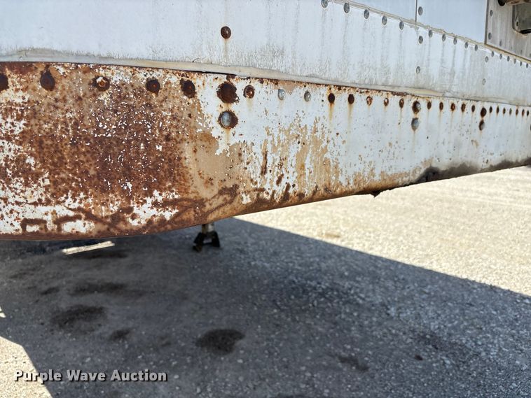 image for item DZ3970 1984 Timpte Super Hopper grain trailer