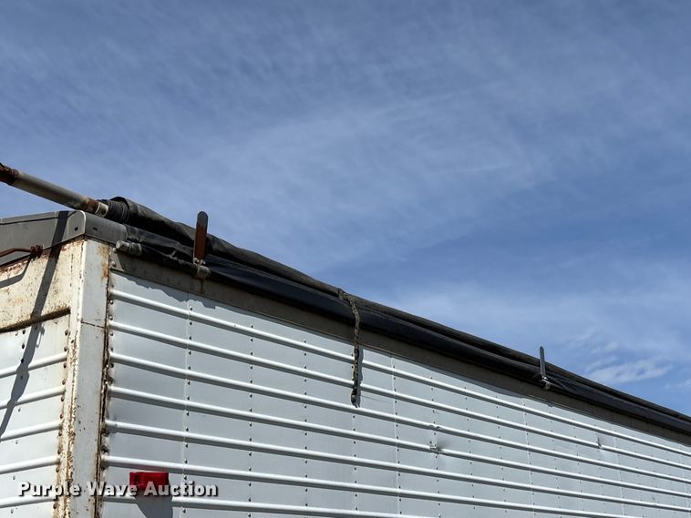 image for item DZ3970 1984 Timpte Super Hopper grain trailer