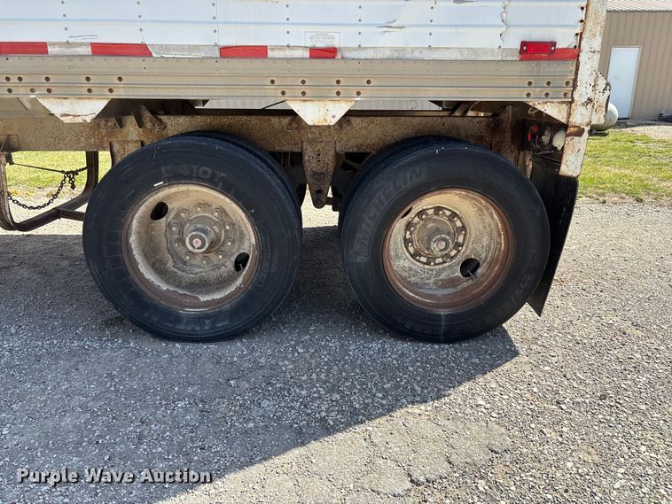 image for item DZ3970 1984 Timpte Super Hopper grain trailer