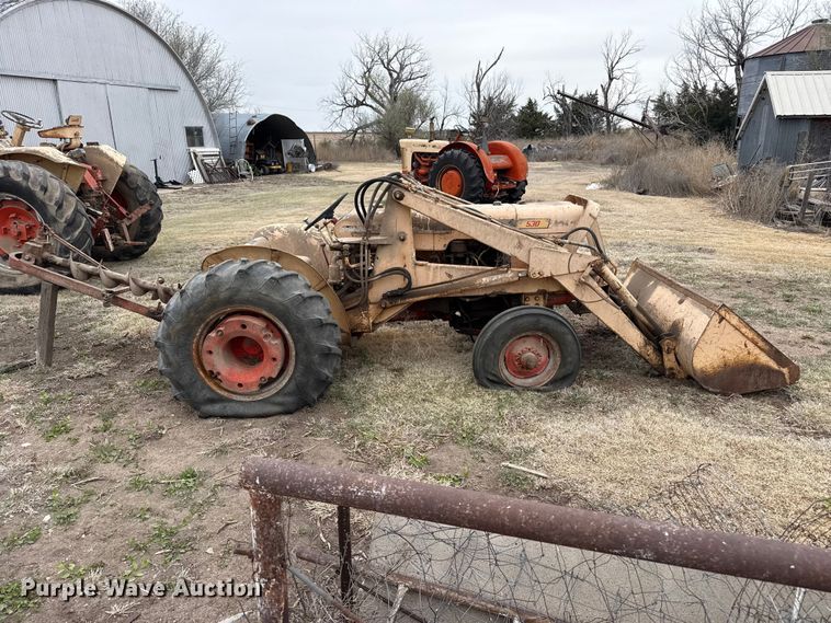image for item DZ5372 Case 530 tractor