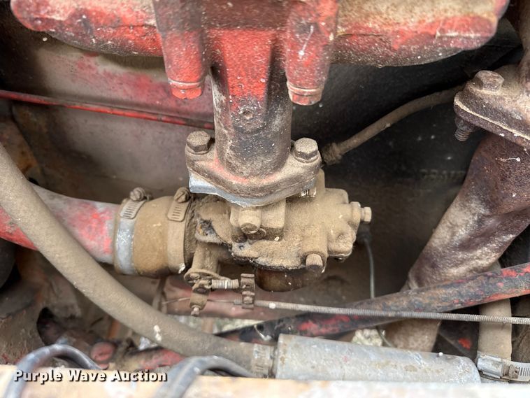 image for item DZ5372 Case 530 tractor