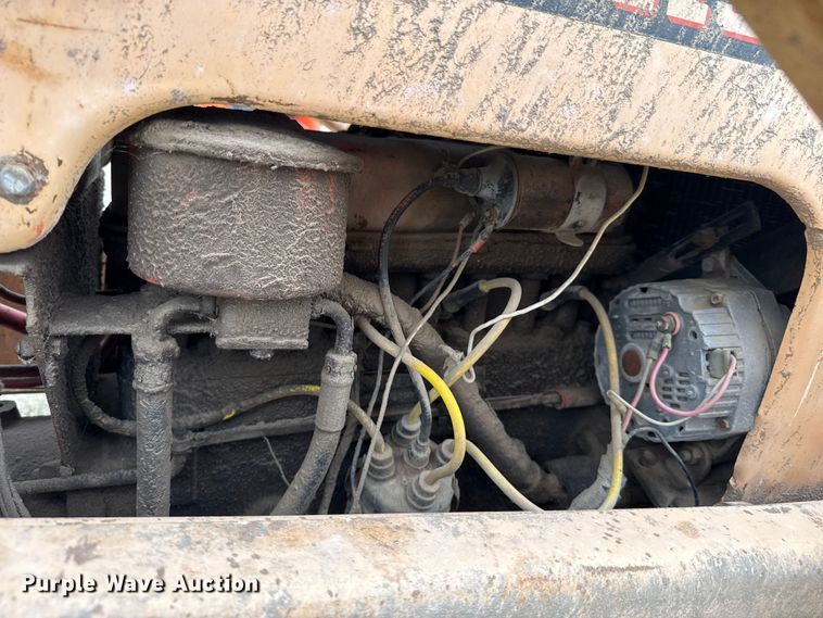 image for item DZ5372 Case 530 tractor