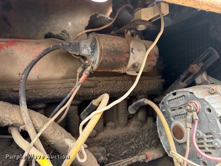 image for item DZ5372 Case 530 tractor