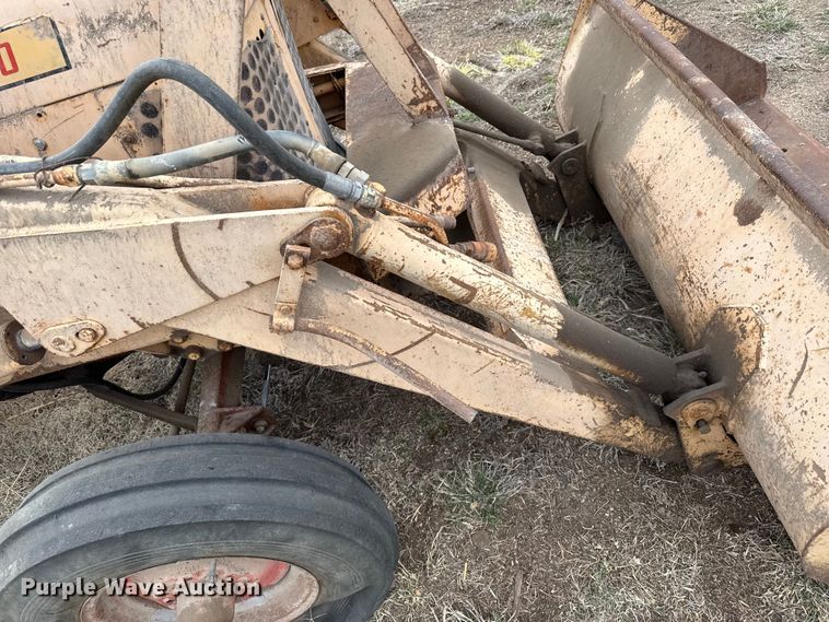 image for item DZ5372 Case 530 tractor