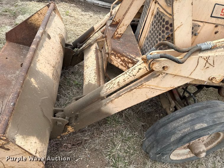 image for item DZ5372 Case 530 tractor