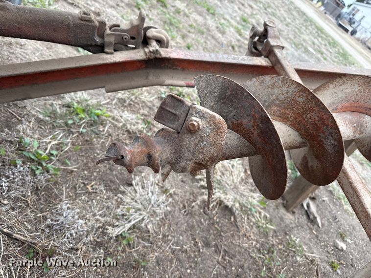 image for item DZ5372 Case 530 tractor