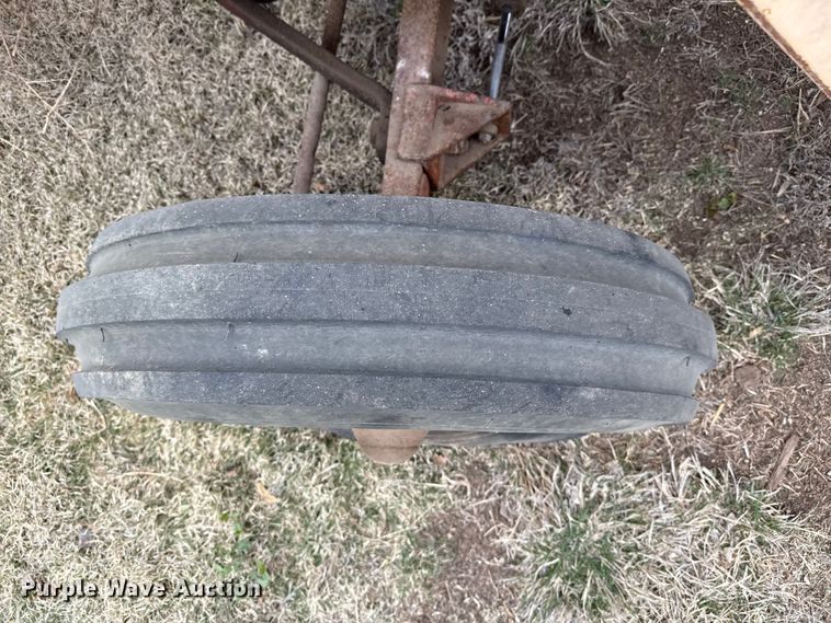 image for item DZ5372 Case 530 tractor