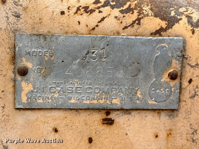 image for item DZ5372 Case 530 tractor