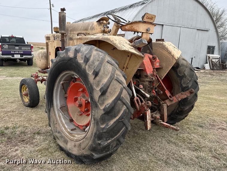 image for item DZ5373 Case tractor