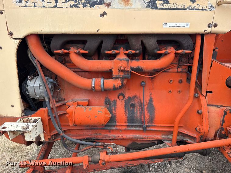 image for item DZ5374 Case 930 tractor