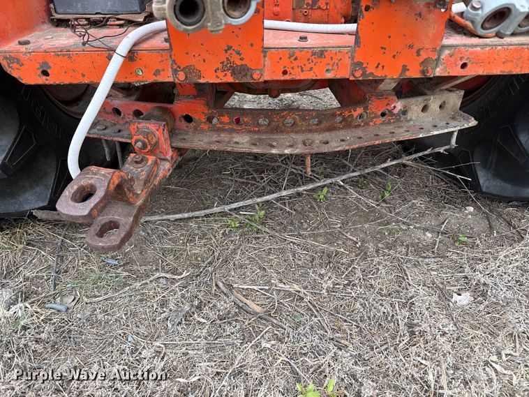 image for item DZ5374 Case 930 tractor