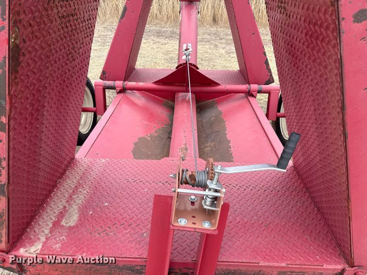 image for item DZ5375 Drive over pit augers