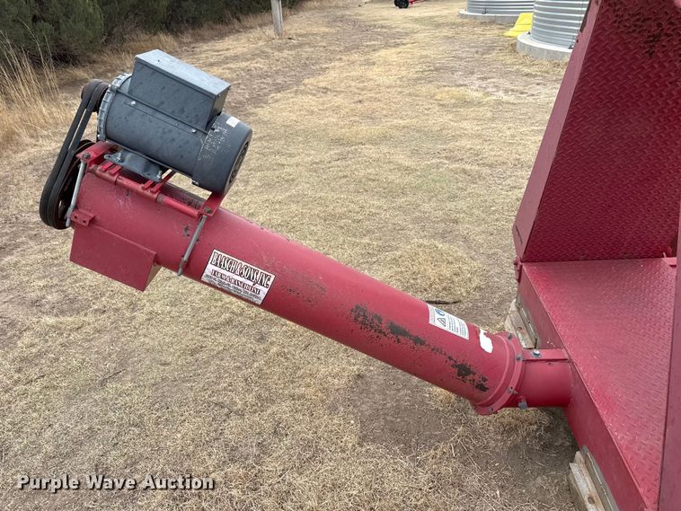 image for item DZ5375 Drive over pit augers