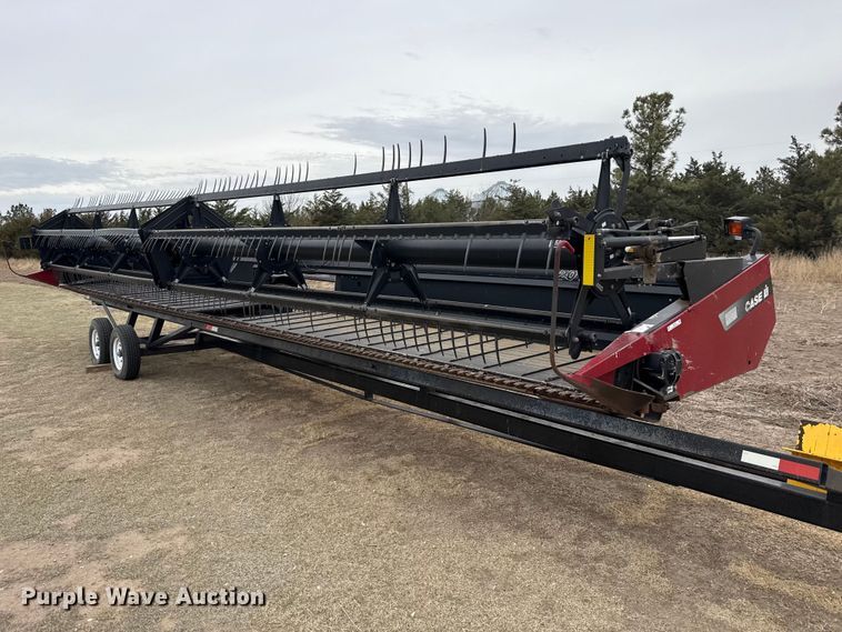 image for item DZ5376 Case IH 2042 draper head