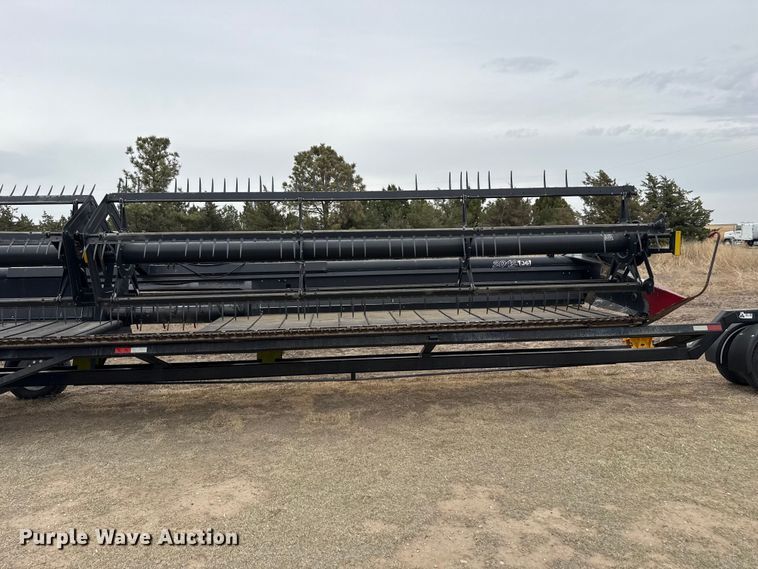 image for item DZ5376 Case IH 2042 draper head