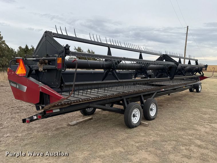 image for item DZ5376 Case IH 2042 draper head