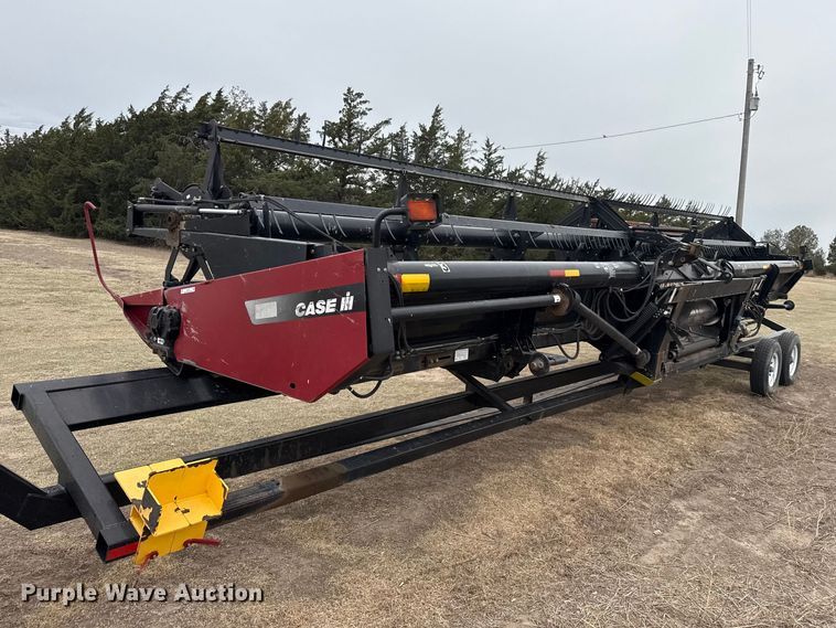 image for item DZ5376 Case IH 2042 draper head