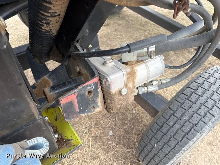 image for item DZ5376 Case IH 2042 draper head