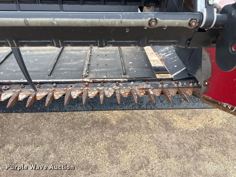 image for item DZ5376 Case IH 2042 draper head