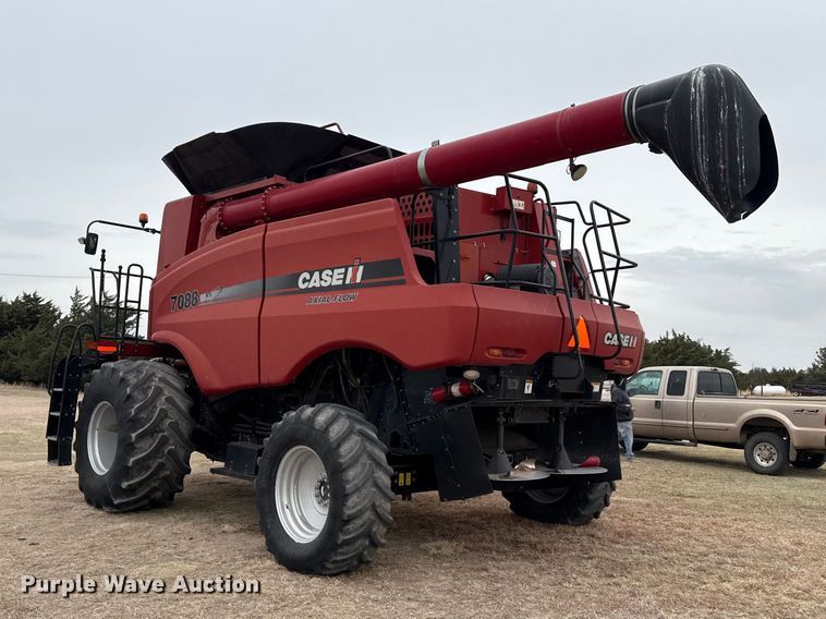 image for item DZ5377 Case IH 7088 Axial-Flow combine