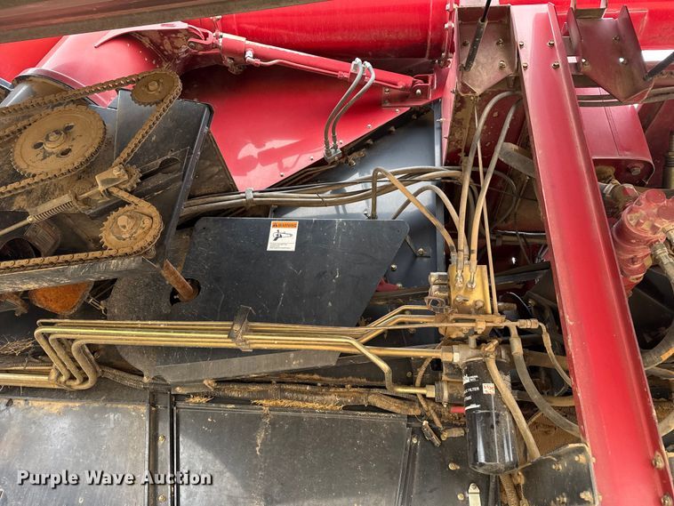 image for item DZ5377 Case IH 7088 Axial-Flow combine