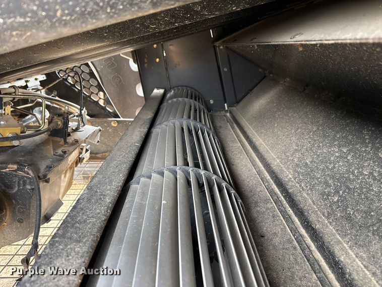 image for item DZ5377 Case IH 7088 Axial-Flow combine