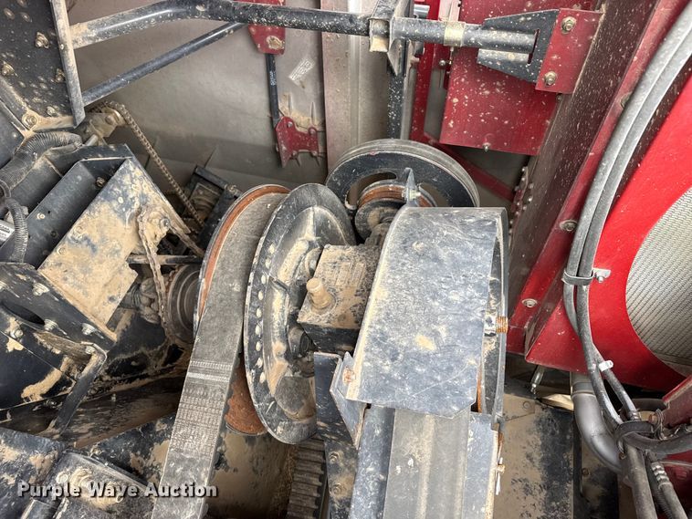 image for item DZ5377 Case IH 7088 Axial-Flow combine